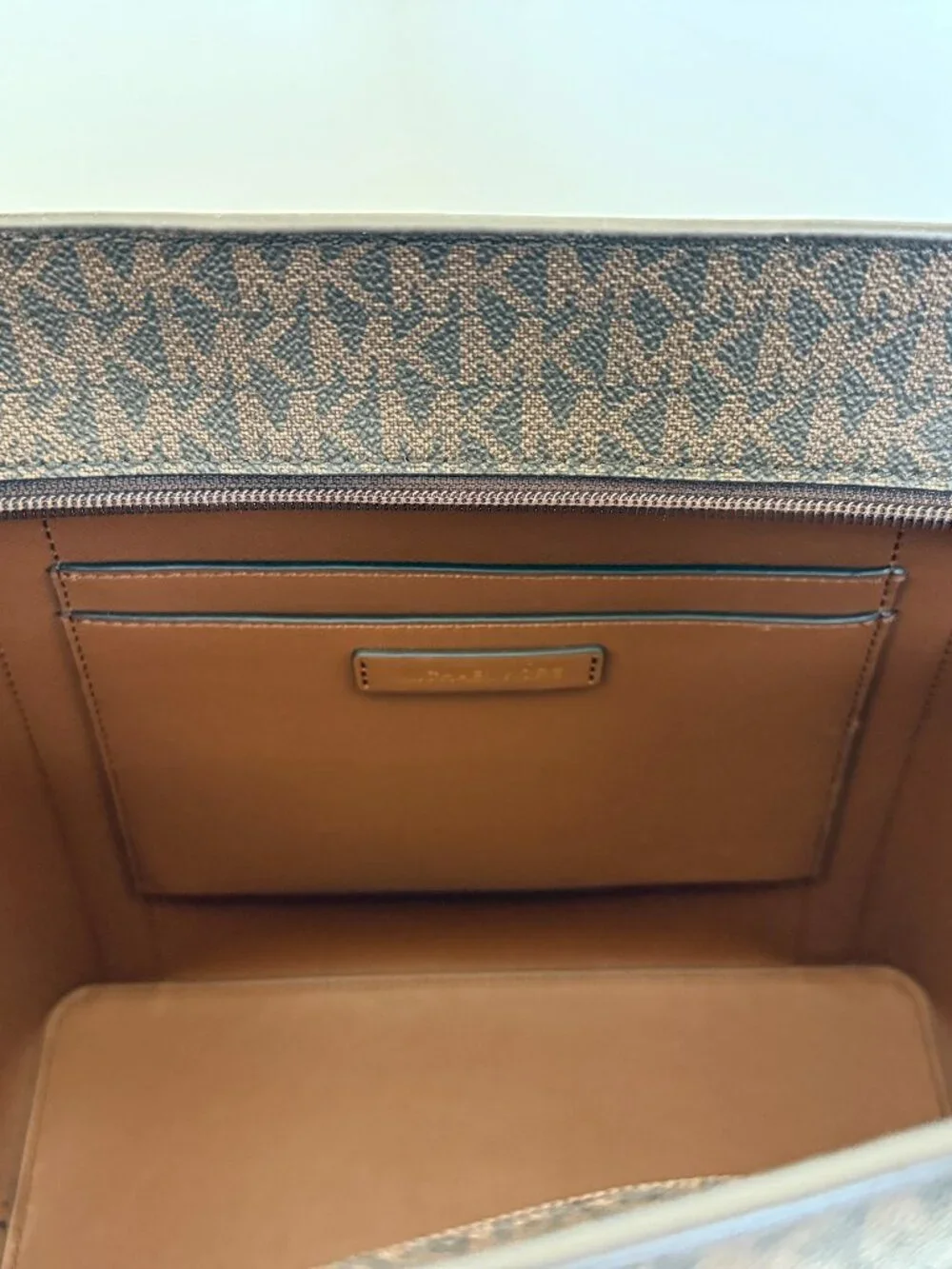 MICHAEL KORS Pratt Large Signature Logo Tote Shoulder Bag COLOR BROWN  NWT